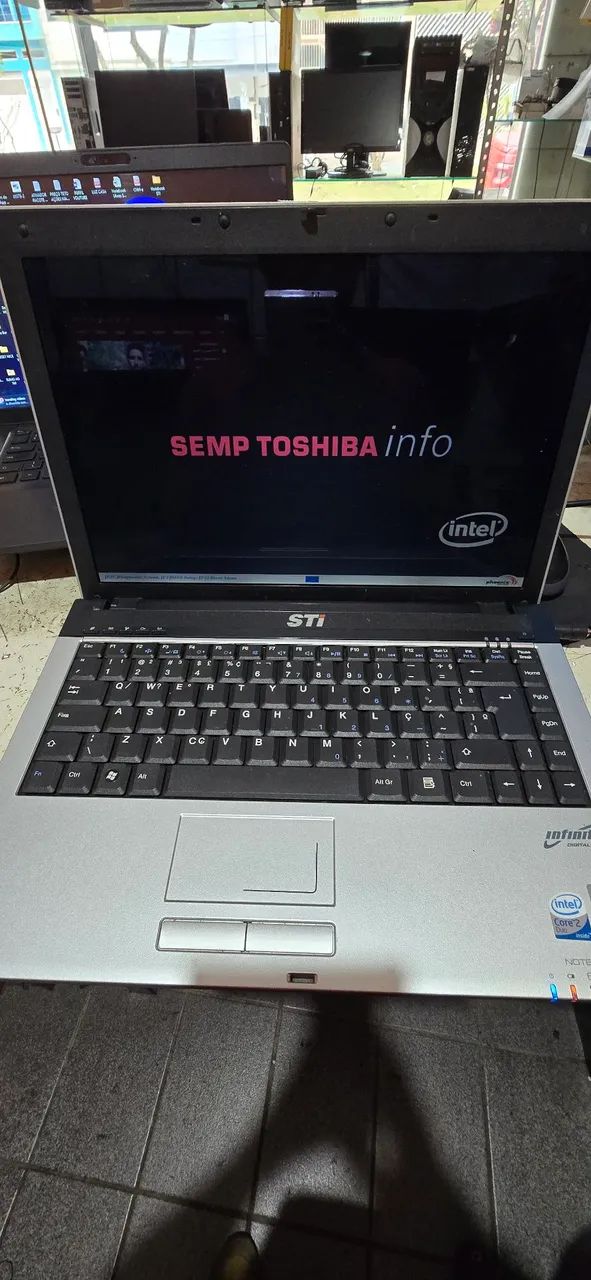 Notebook STI Core 2 Duo 