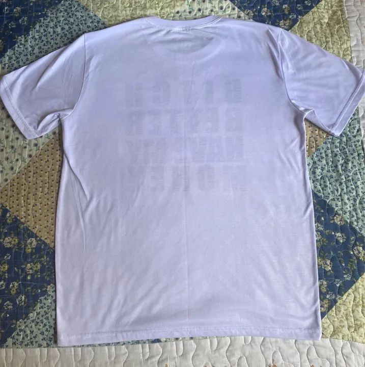 Camiseta Rihanna BITCH BETTER HAVE MY MONEY - Foto 2