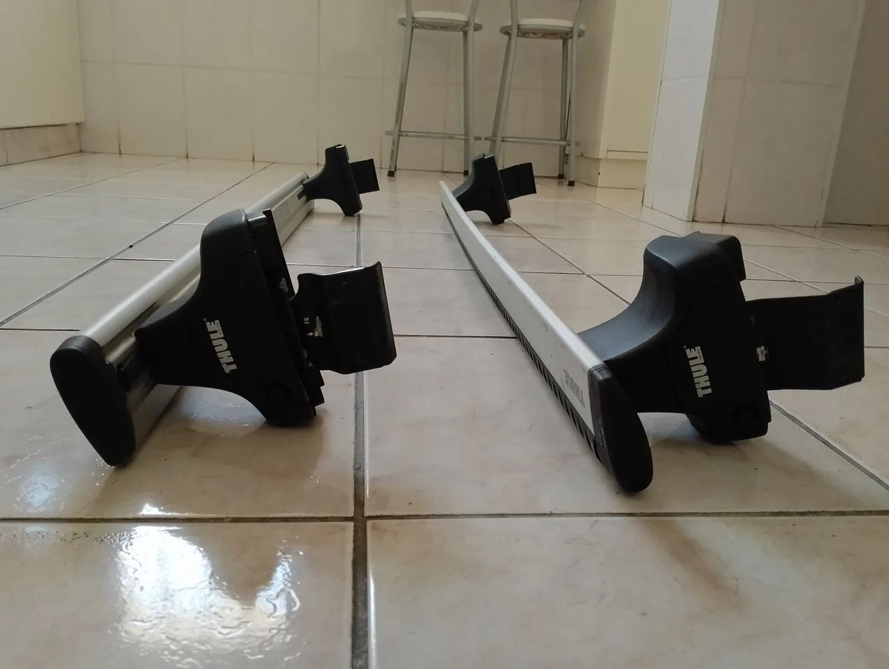 Rack de teto Thule - Nissan Tiida  - Foto 2