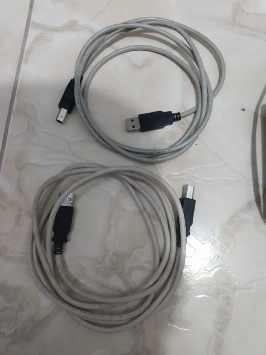 Fonte para impressora HP + 2 cabos usb - Foto 2