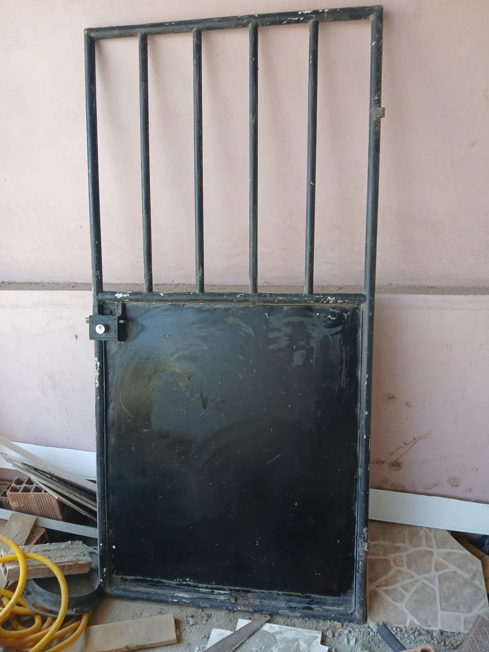 Porta de Segurança em Ferro