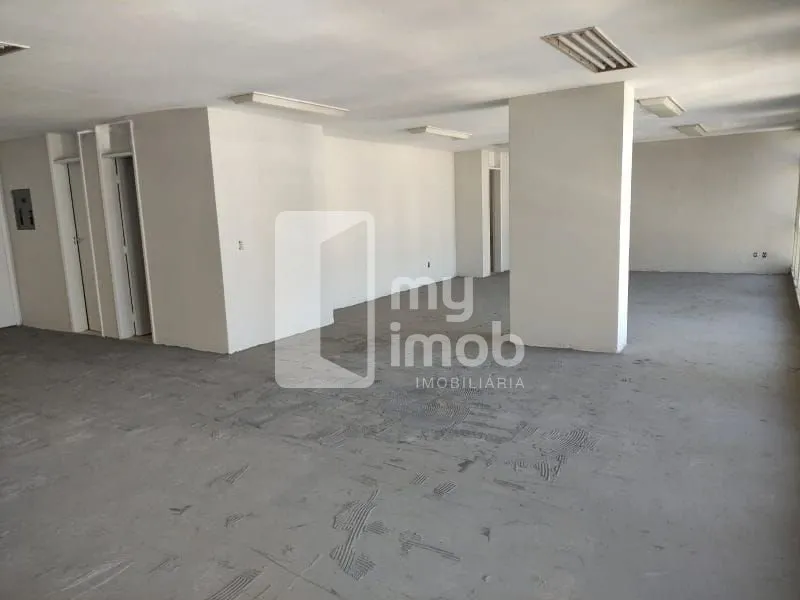 Sala Comercial Edificio Cyleneo. Centro de Anápolis