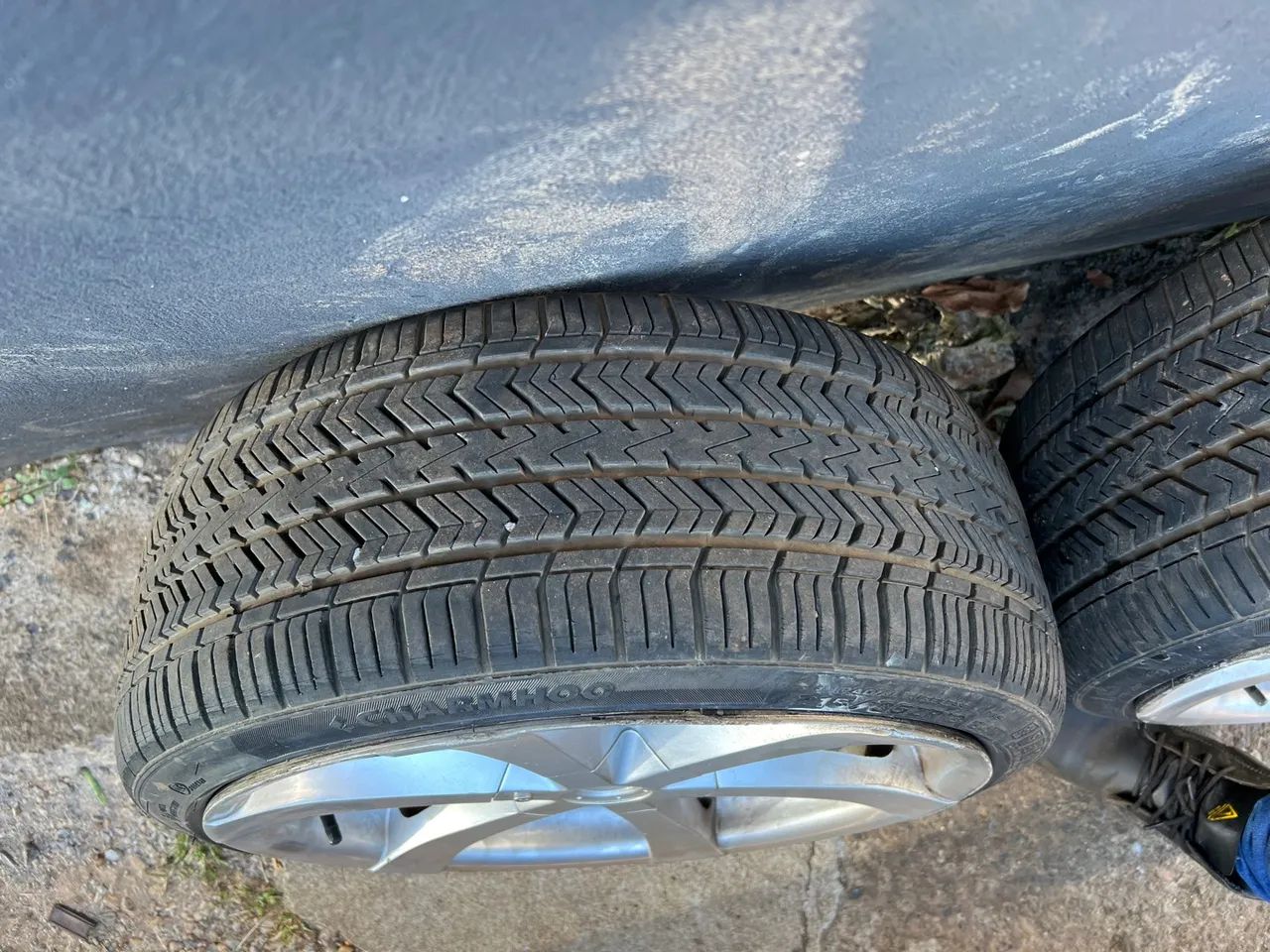 Rodas aro 18 Pneus 215/35/18  - Foto 4
