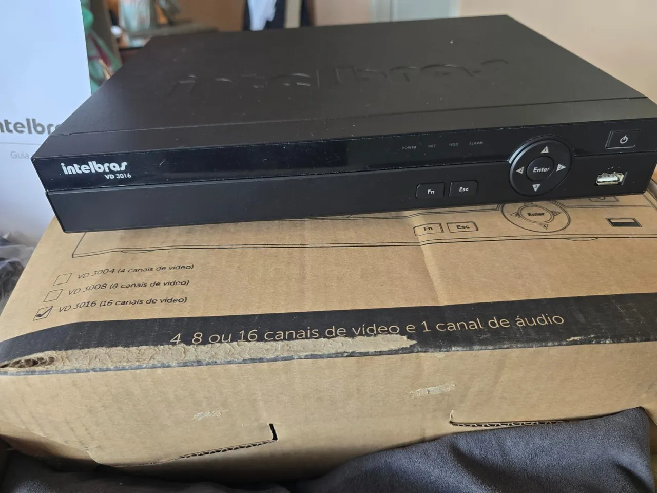 Gravador de Vídeo Intelbras VD 3016 - 16 Canais