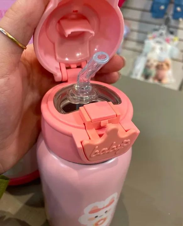 Garrafa infantil Cor azul - Foto 4