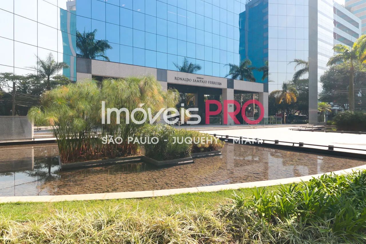 Loja com pé direito duplo em prédio famoso na Berrini | 257 m² amplos e aproveitáveis - Foto 9