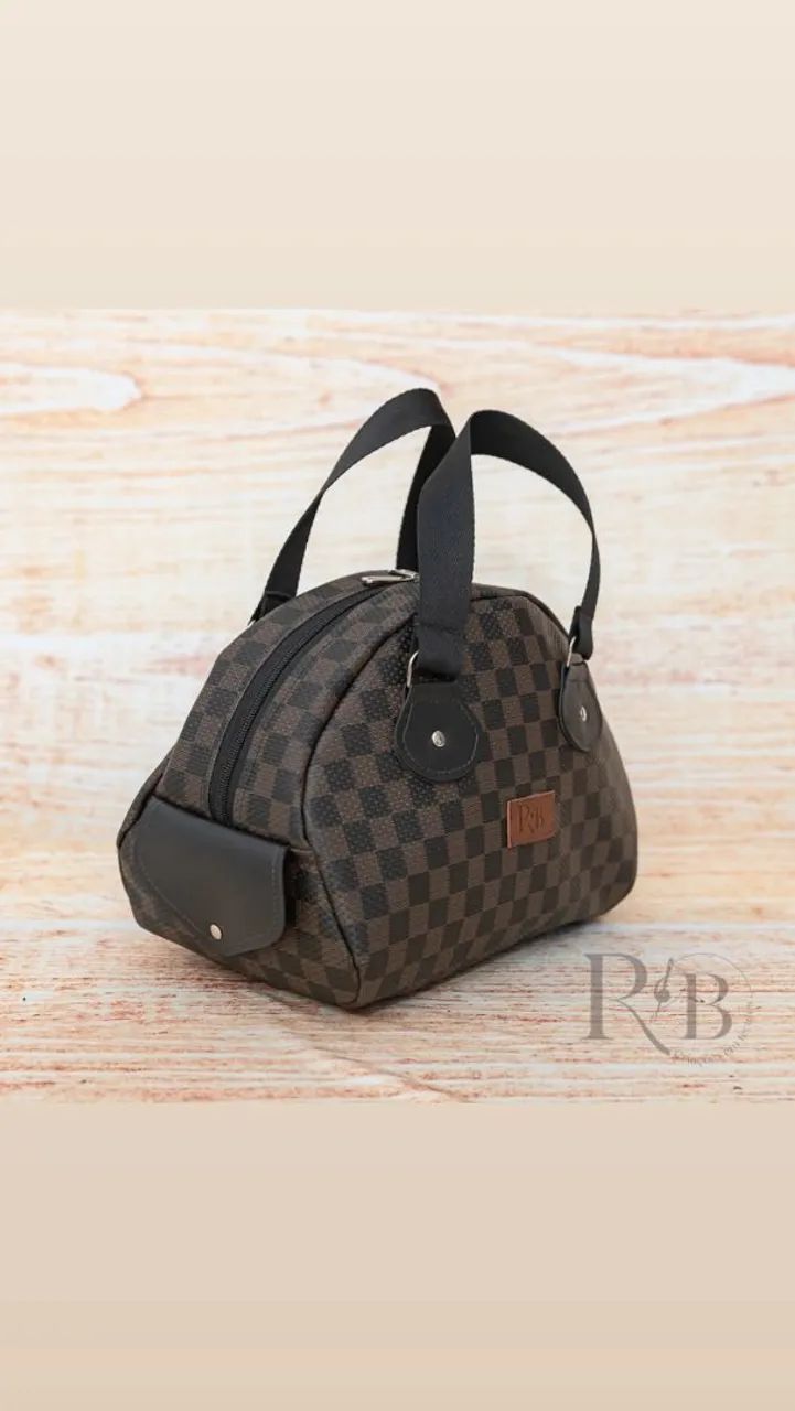 Bolsa Clássica com Estampa Xadrez Marrom