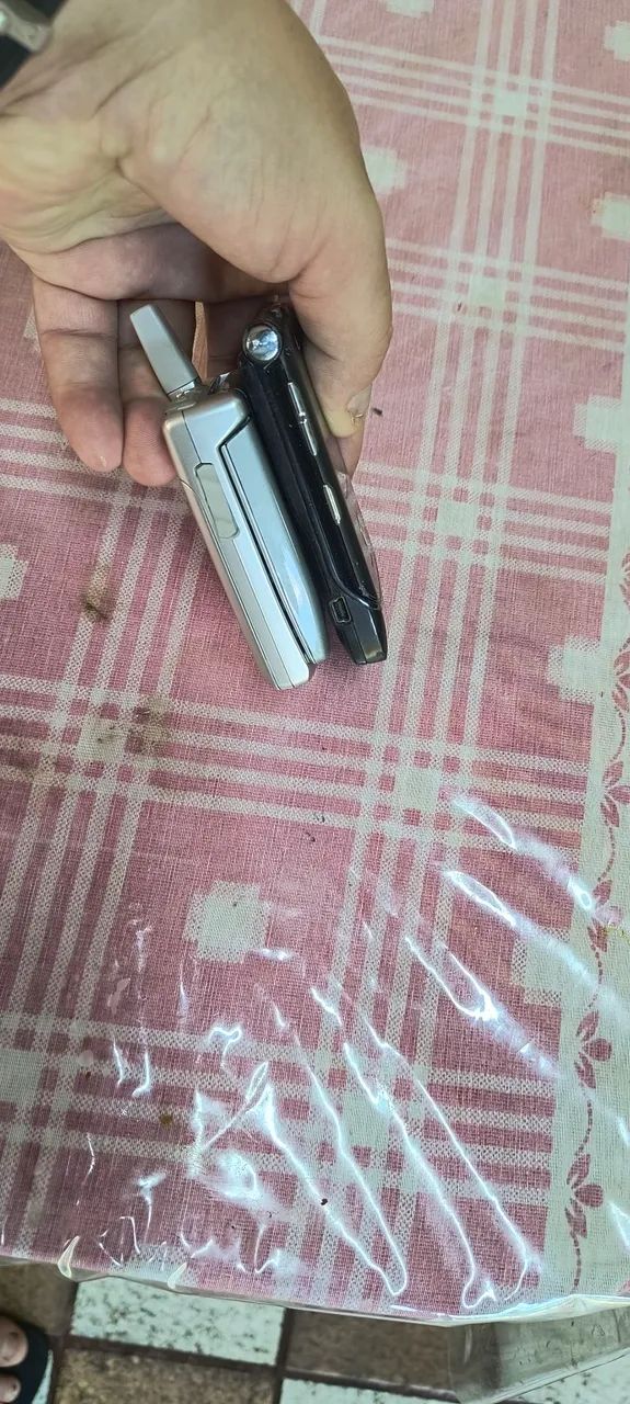 Dois celular para retirada de peça não funcionan - Foto 4