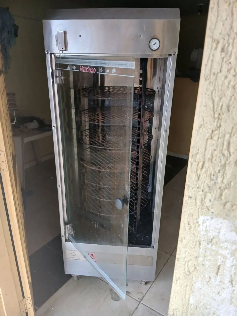 Vendo máquina de asar frango com capacidade de até trinta frango  - Foto 4