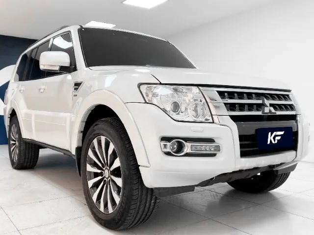 Mitsubishi Pajero 3.2 HPE 4X4 7 Lugares Diesel 2019 Branco Completo