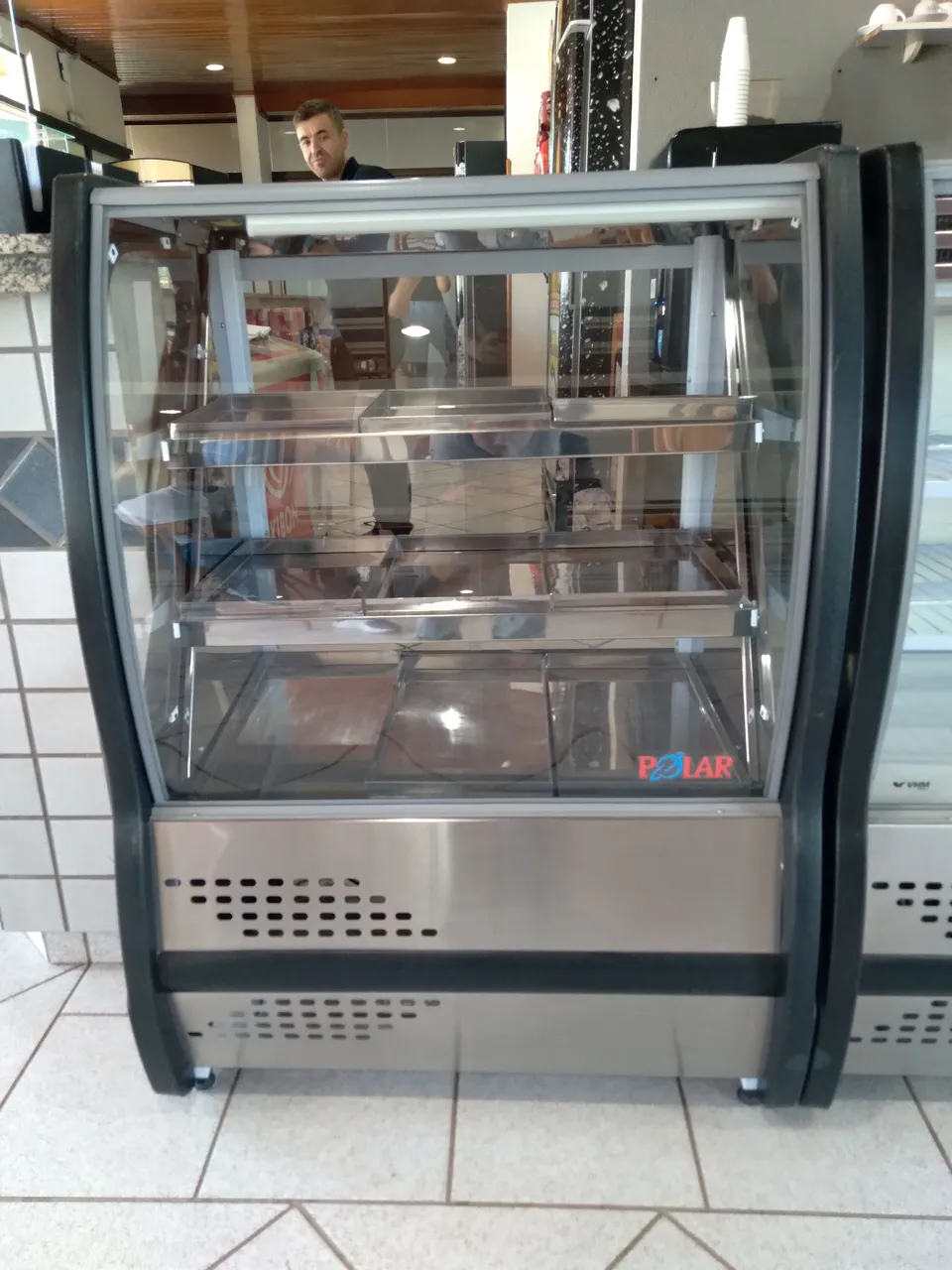 Vitrine Refrigerada Polar