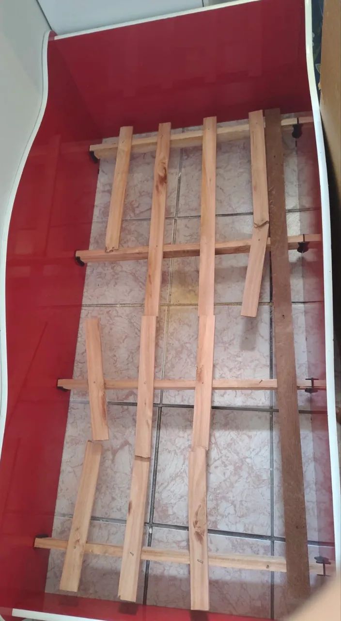 Guarda roupa + cama e colchão  - Foto 6