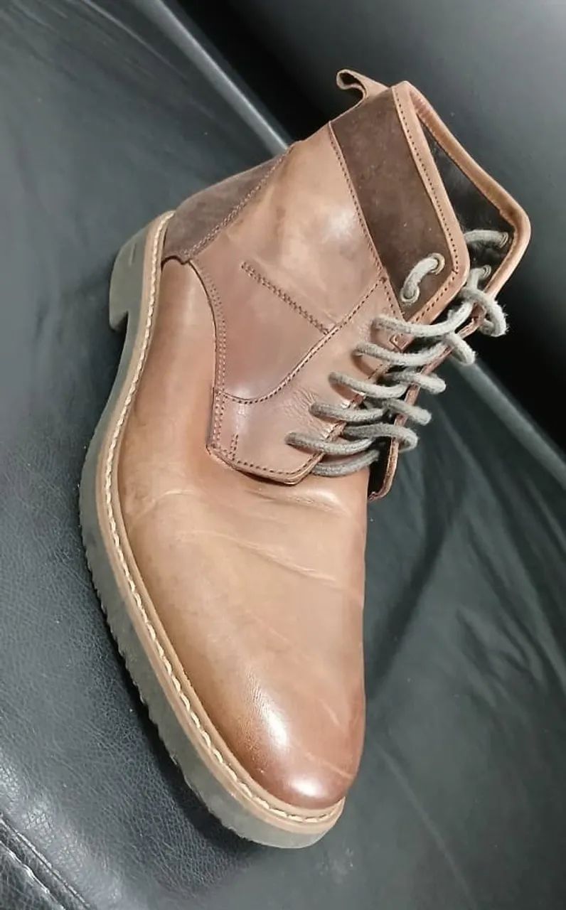 Bota Masculina de Couro Marrom - Comprada em Lyon (França) - Foto 2