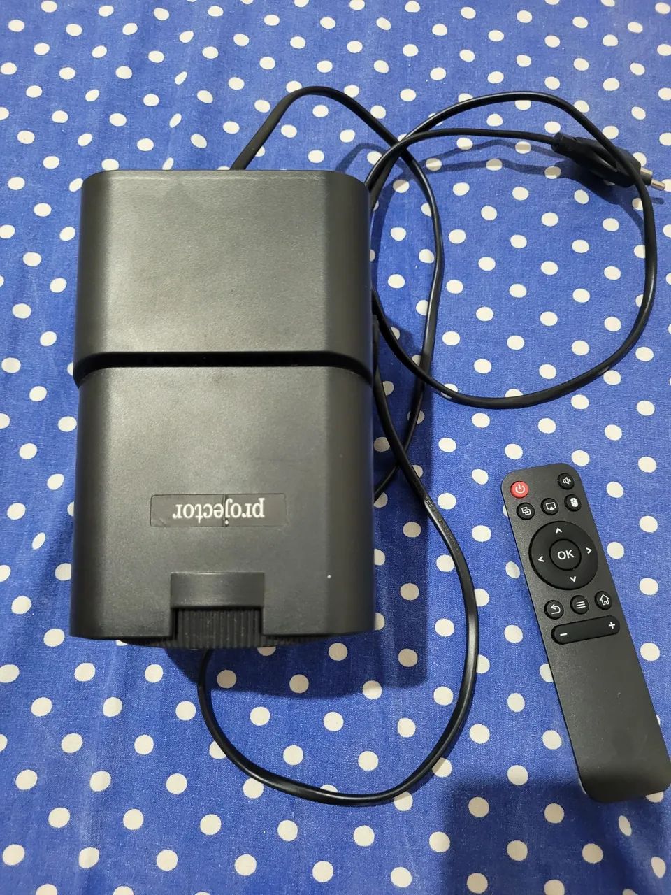 Projetor Portátil para Entretenimento hy 320 mini aceito cartão  - Foto 4