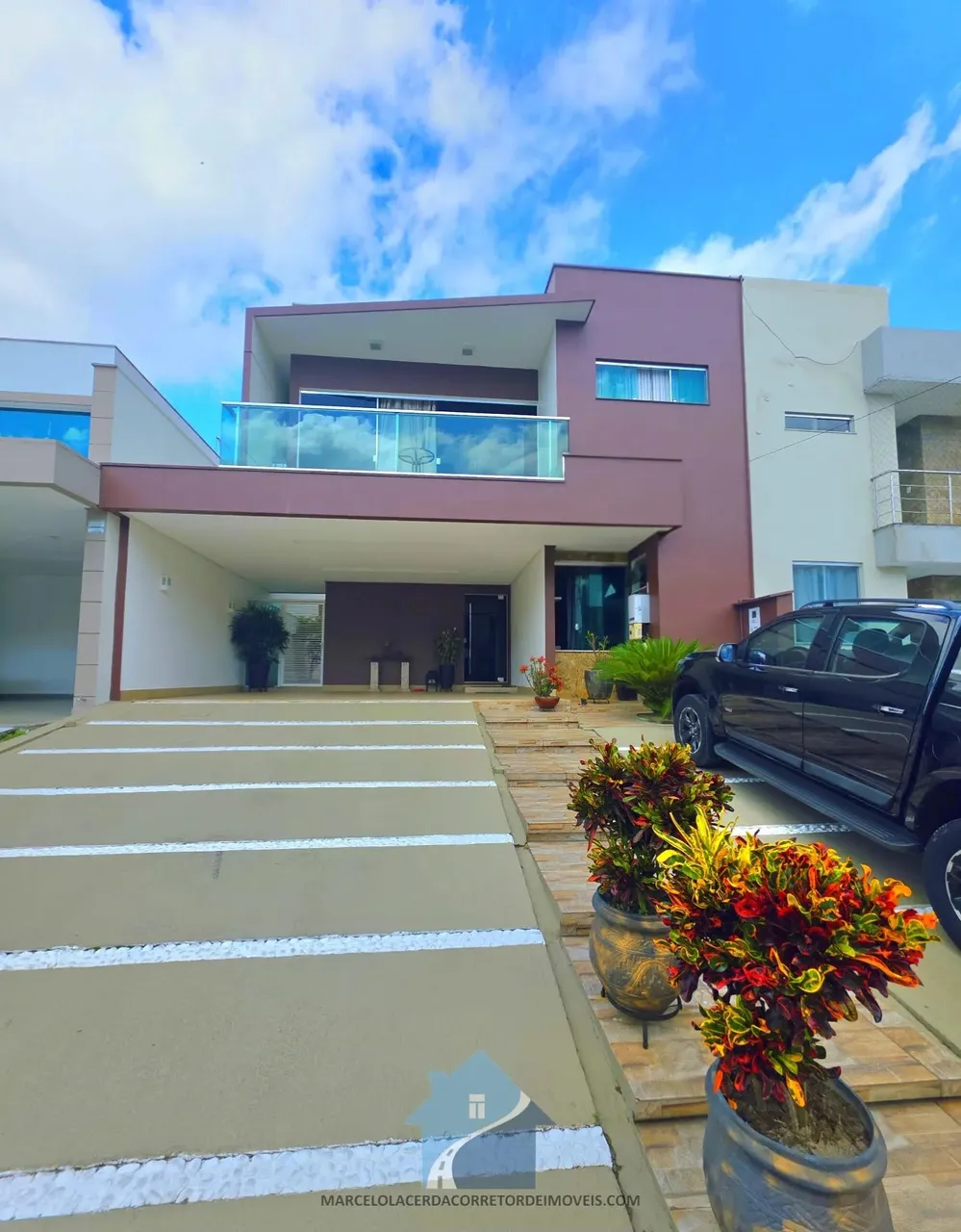 Casa no Condomínio Quinta das Laranjeiras - Flores
