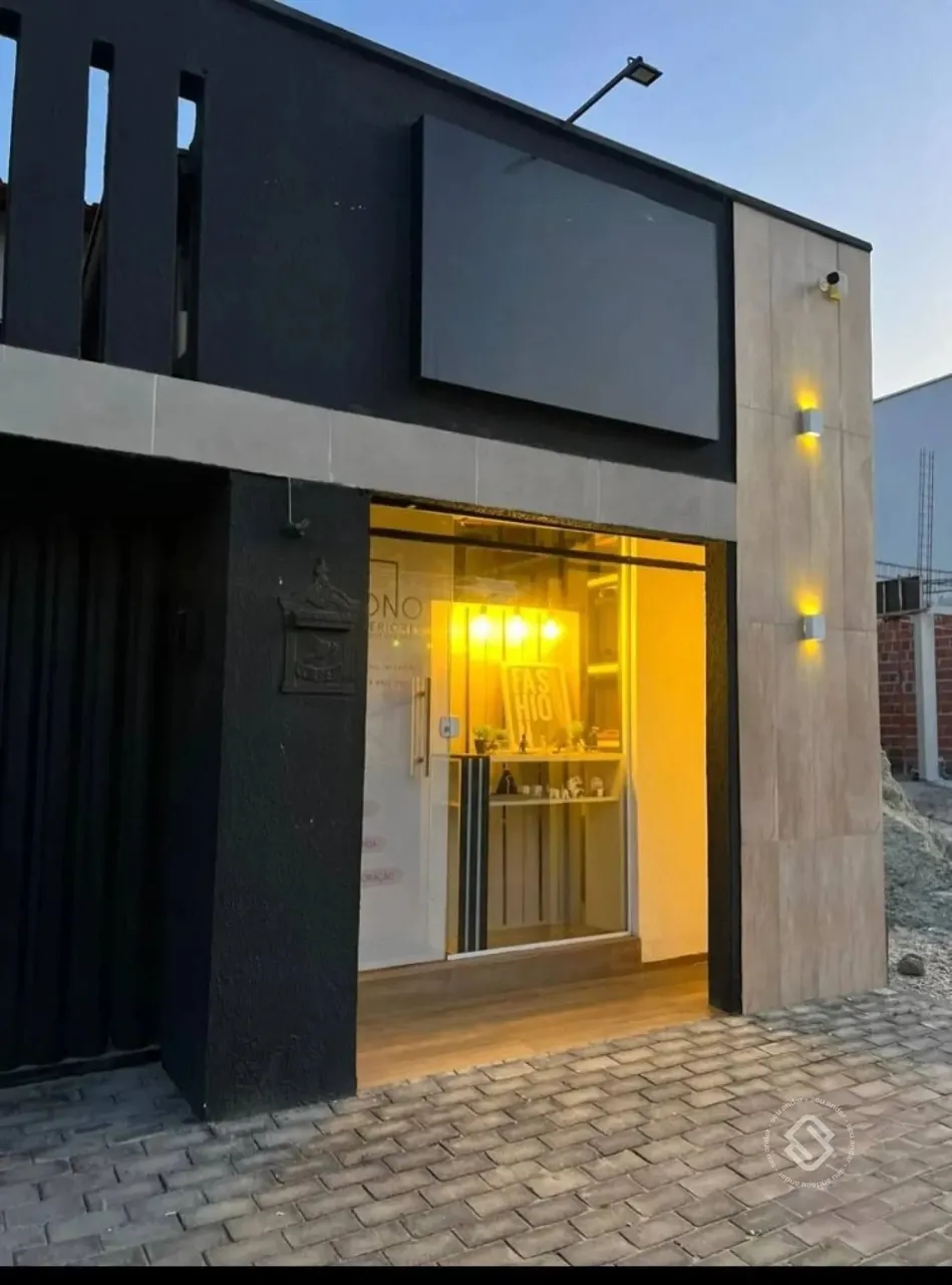 Casa Para Vender com 4 quartos 3 suítes no bairro Passaré em Fortaleza