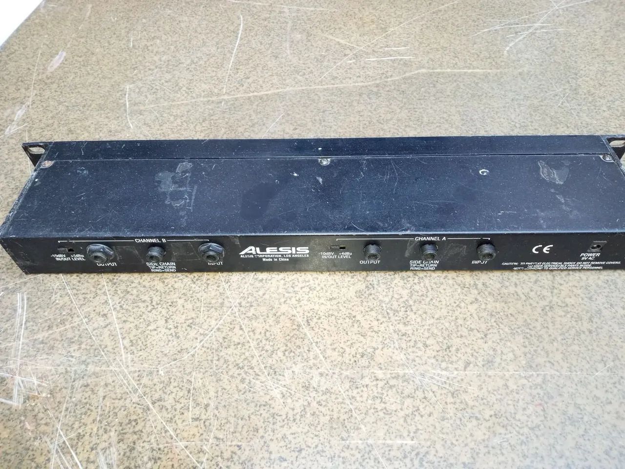 Compressor Alesis 3630 - Não Liga - Foto 5
