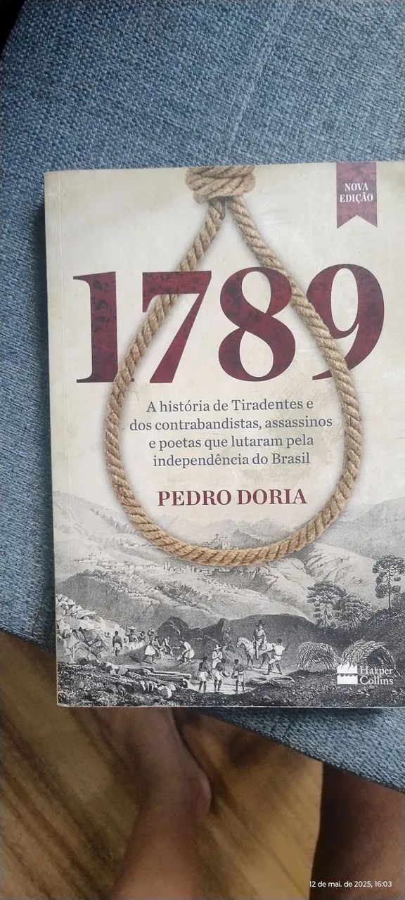 Livro 1789 - A história de Tiradentes e dos contrabandistas