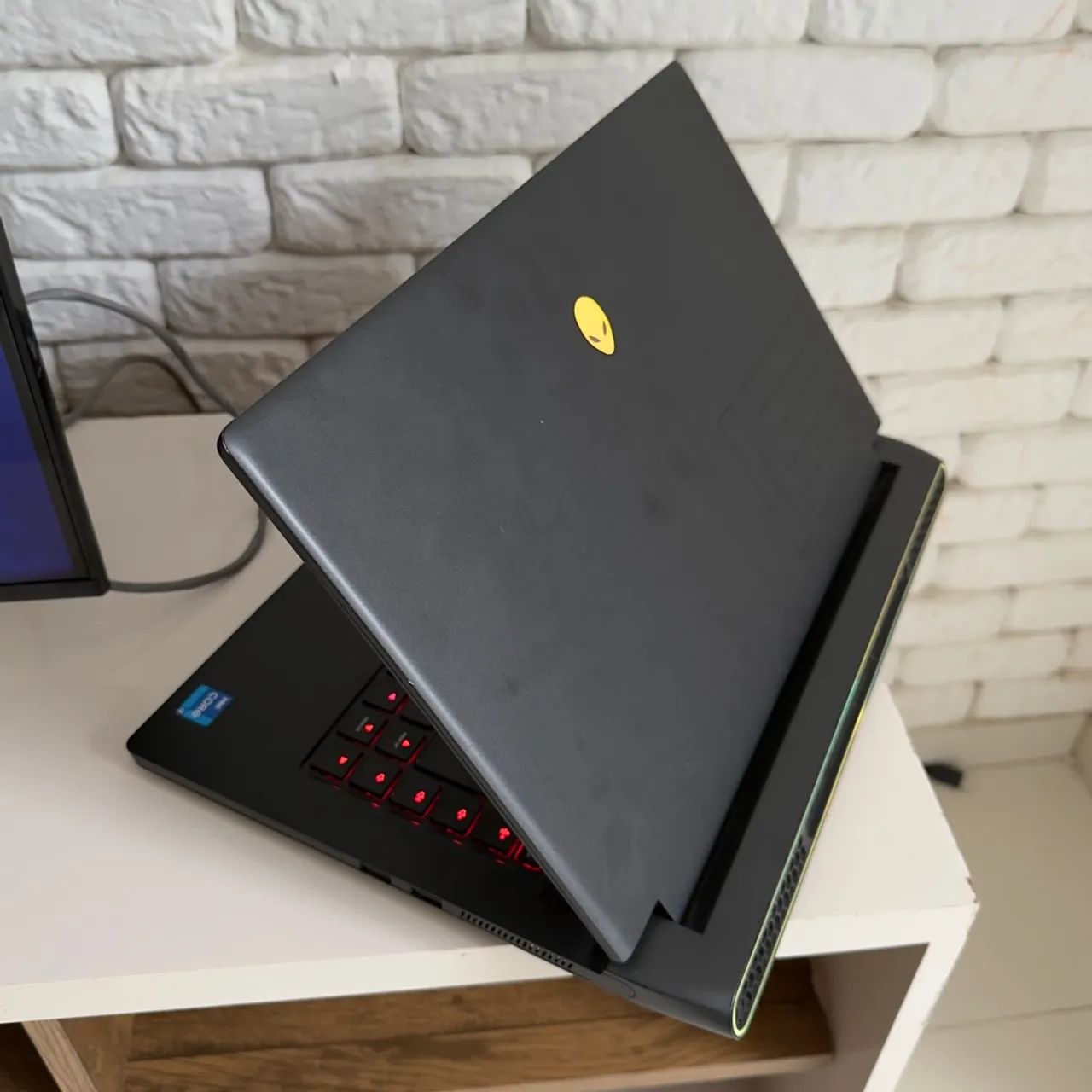 Notebook Gamer Alienware pago de entrada Mac M4Air - Foto 4