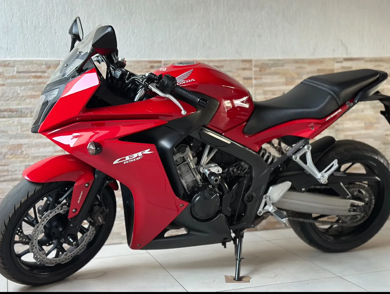 Cbr650f abaixo da tabela