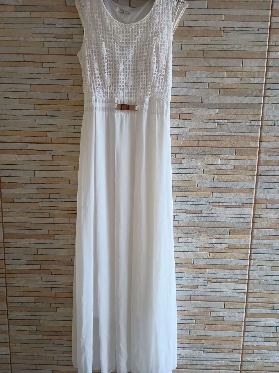 Vestido  branco. - Foto 2