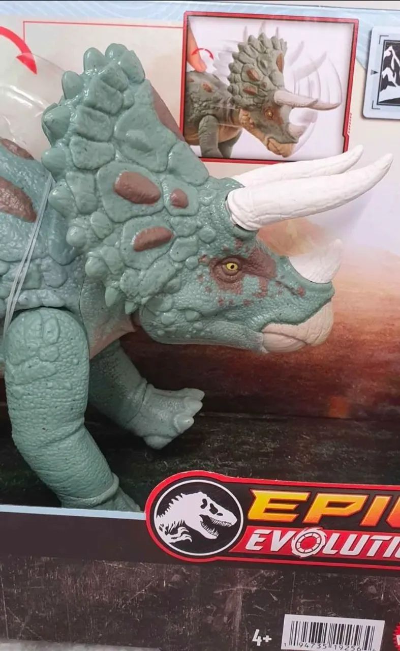 Jurassic world Triceratops Epic Evolution Mattel novo - Foto 2