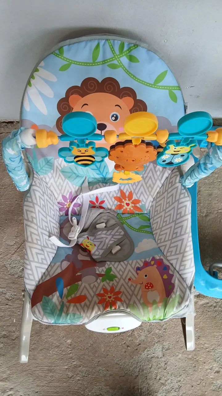Vende-se cadeirinha de balanço 
