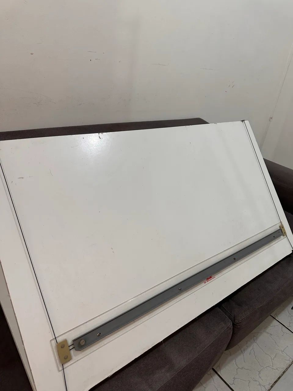 Mesa de desenho técnico grande 
