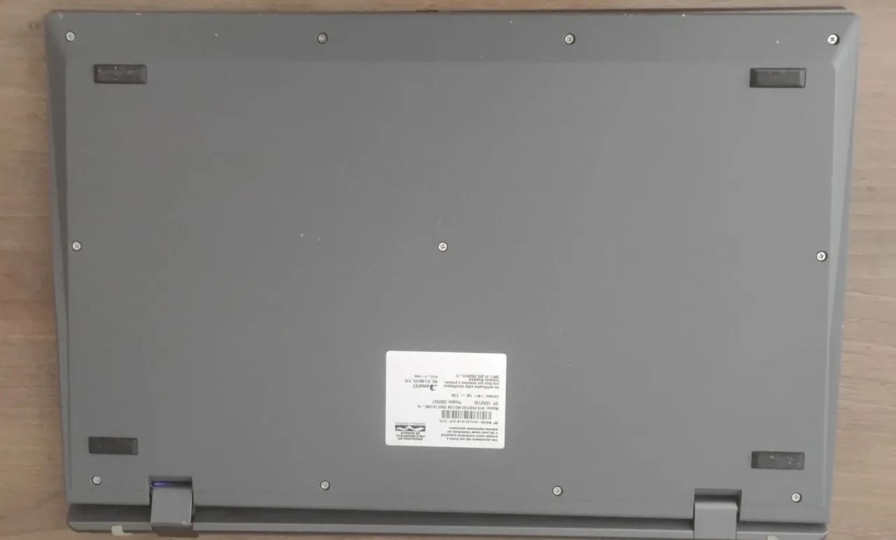 Vendo notebook semi novo 900  - Foto 4