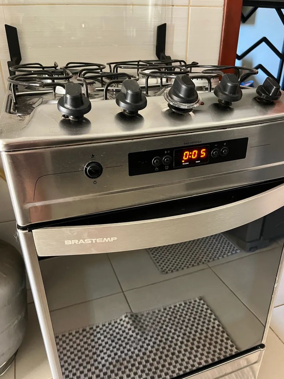 Fogão Brastemp 4 Bocas com Relógio e Timer Eletrônico 
