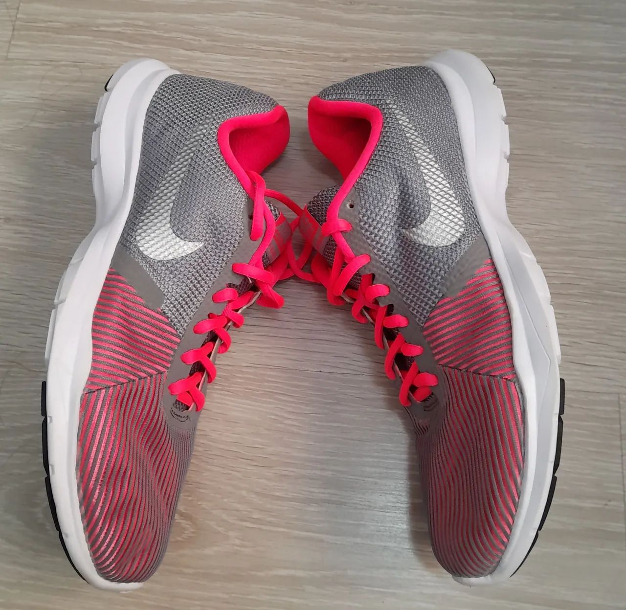 Tênis  Nike Flex Bijoux 37 - Foto 2