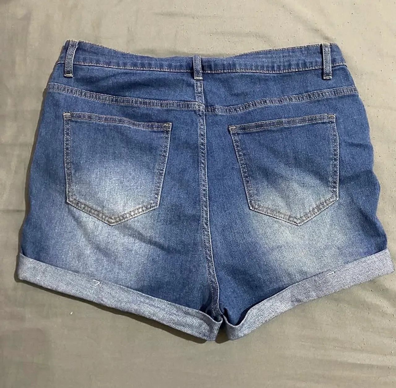 2 SHORTS PLUS SIZE SHEIN - Foto 4