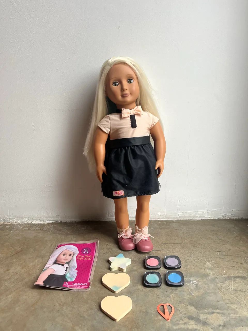Boneca Our Generation Cabeleireira 
