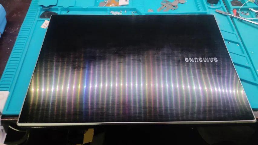 Samsung NP300V4A  - Foto 4