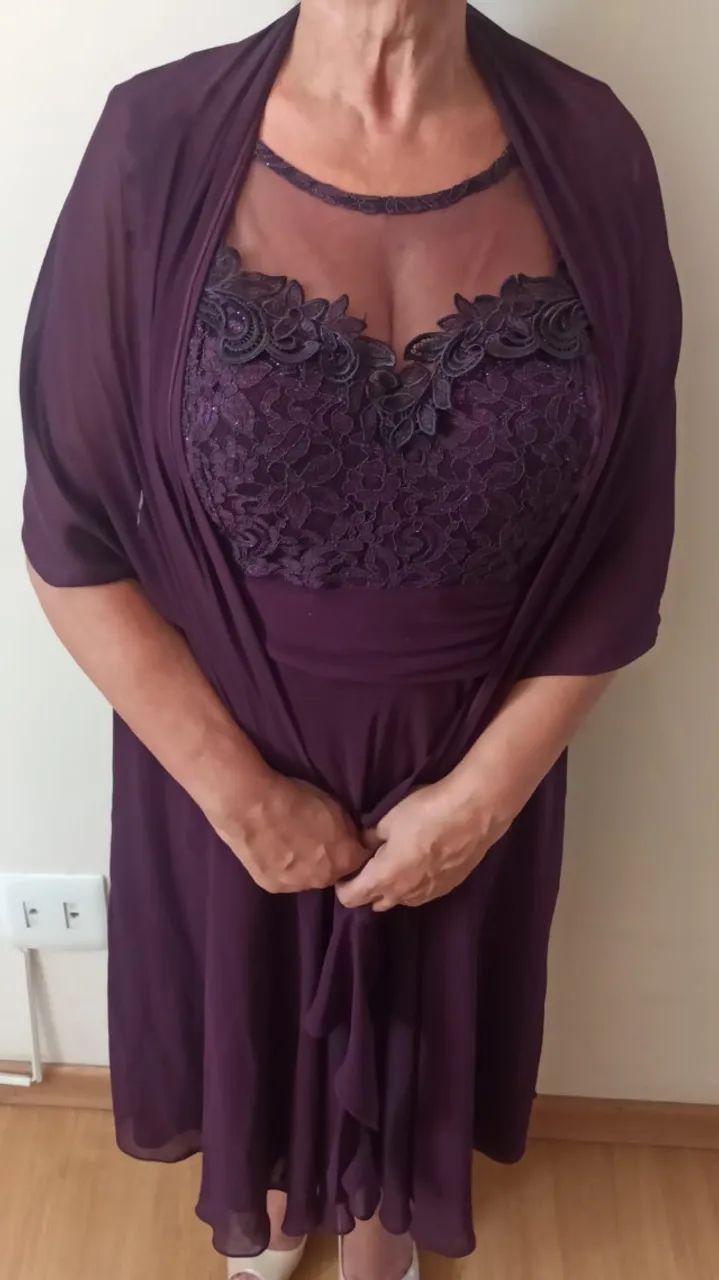 VESTIDO DE FESTA ROXO EXTRA G