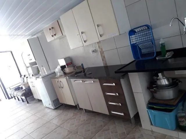 casa com piscina e cinco quartos em praia de Itapoá sc  - Foto 2