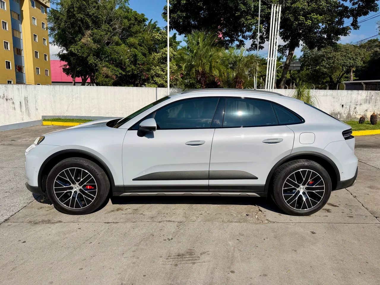 Porsche Macan 4S (elétrico) 2025 - Foto 3