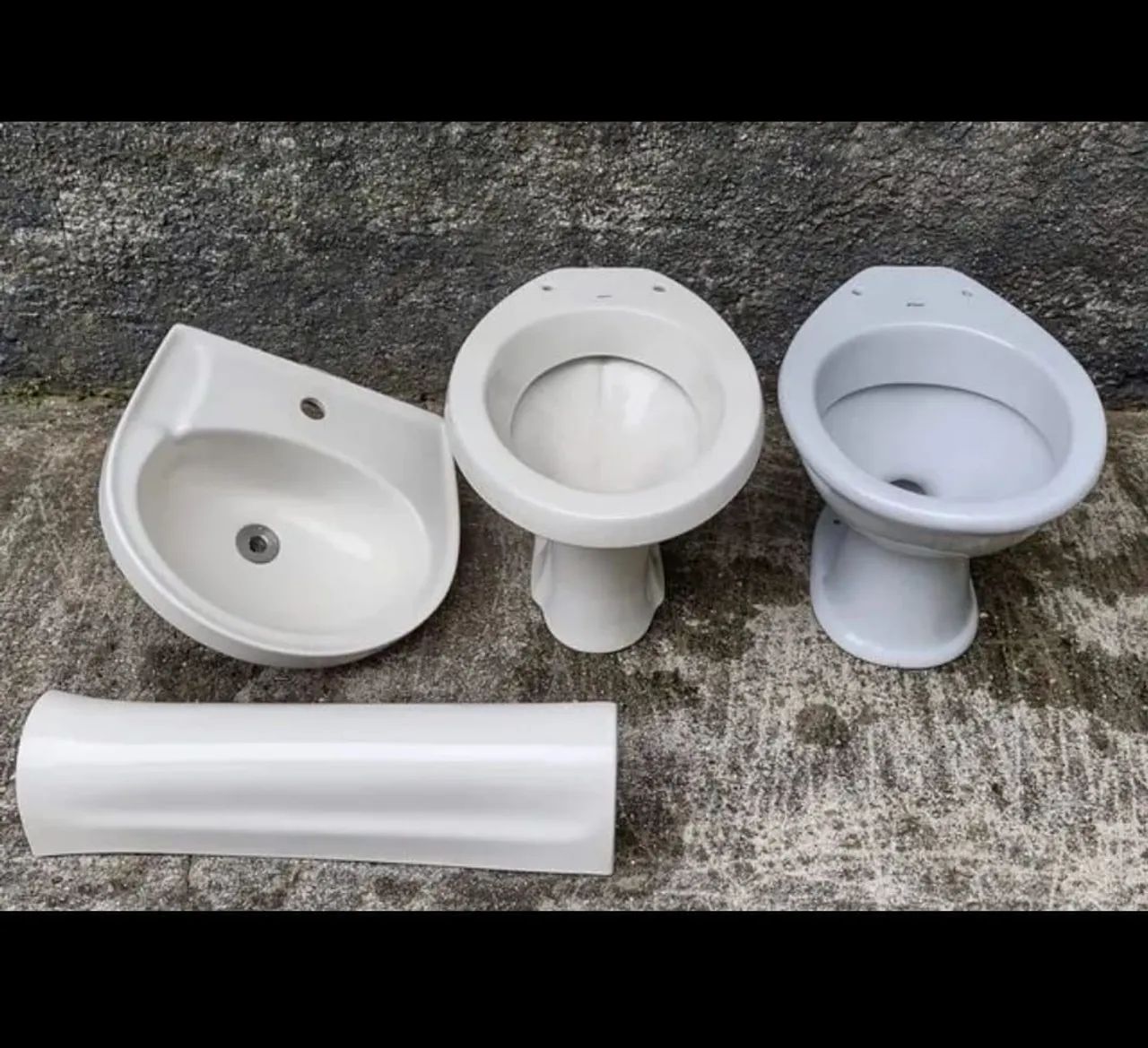 SANITARY TOILETS AND SINK