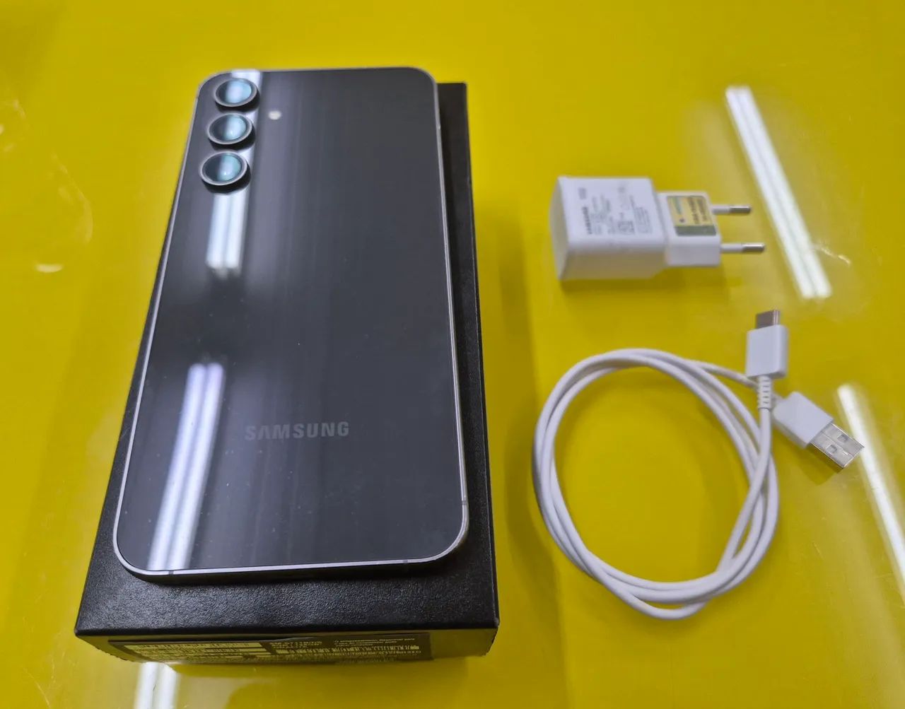 Samsung Galaxy S23 FE - Foto 2