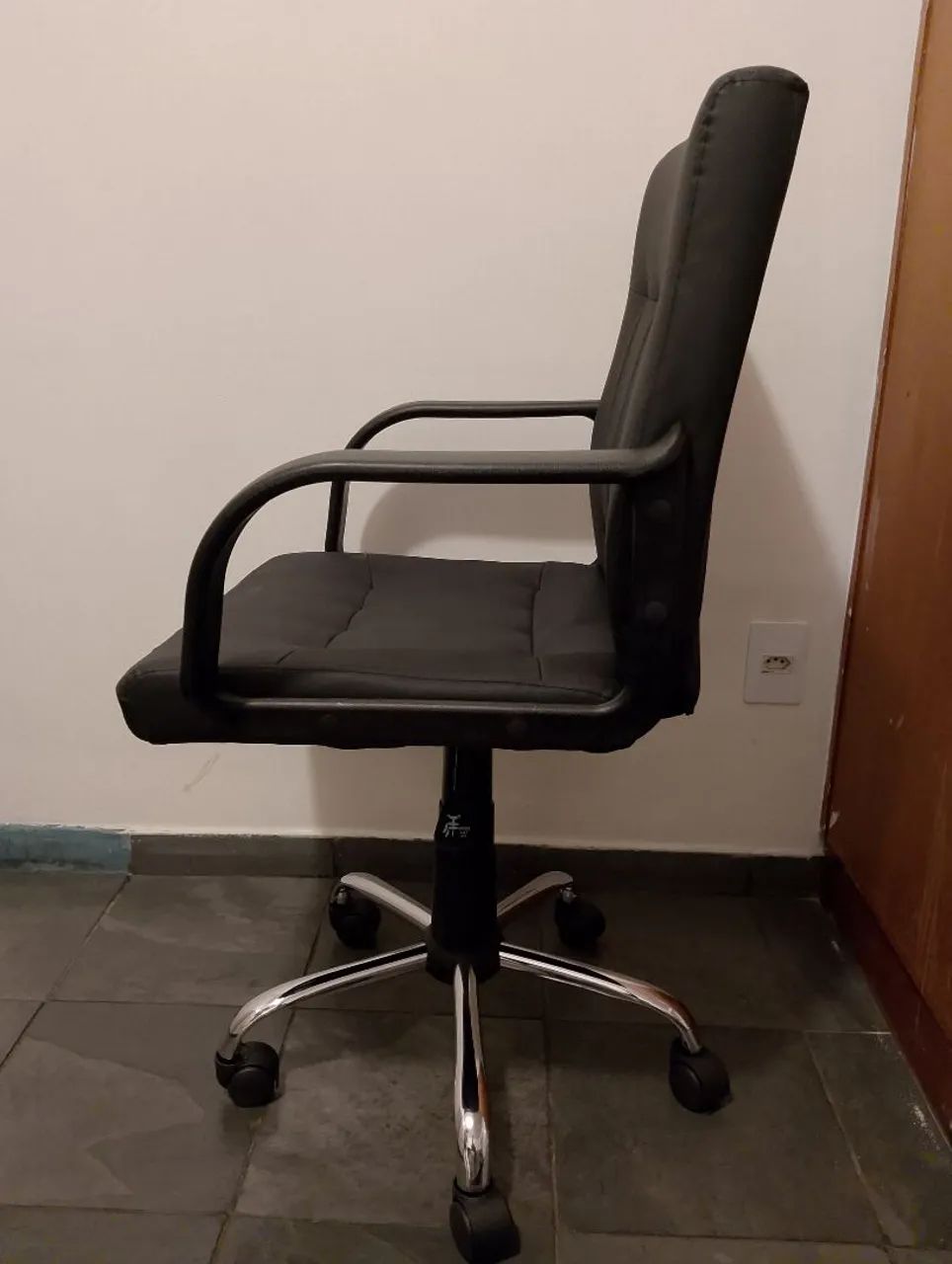 Cadeira de Escritório Executiva - Foto 2
