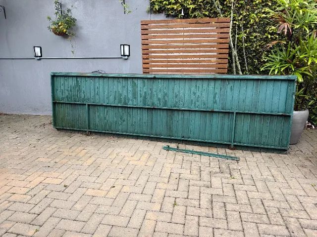 Vendo portão de ferro galvanizado - Foto 4