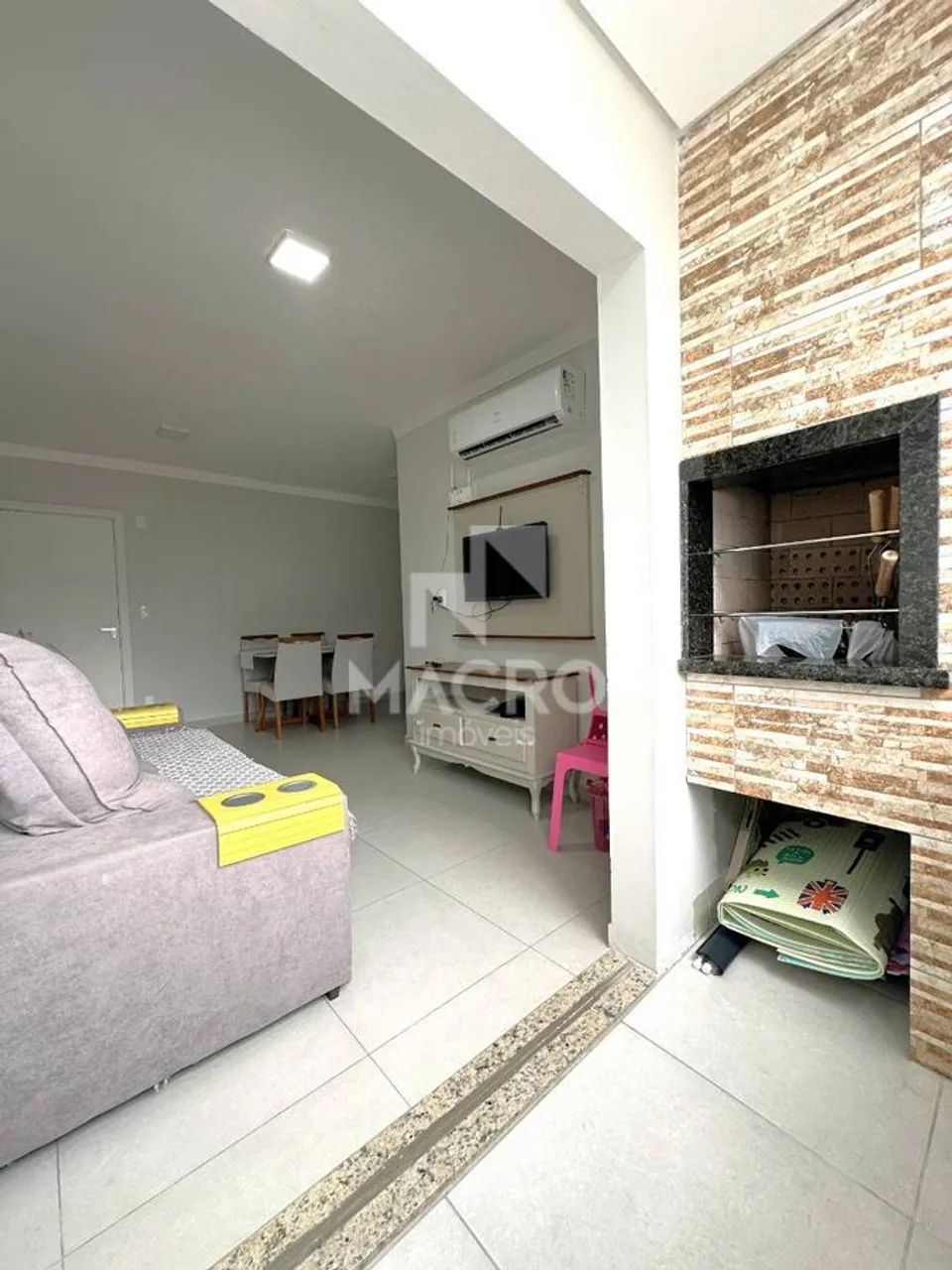 Apartamento Mobiliado | Jaraguá Esquerdo | 2 quartos | 65m²