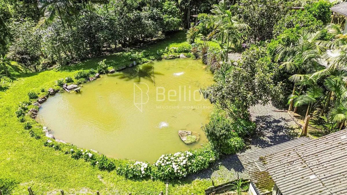 Sítio com lago e riacho em Rio dos Cedros - Foto 2