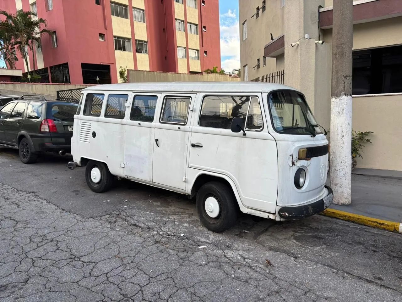 Volkswagen Kombi Standard/ Luxo/ Serie Prata 1996