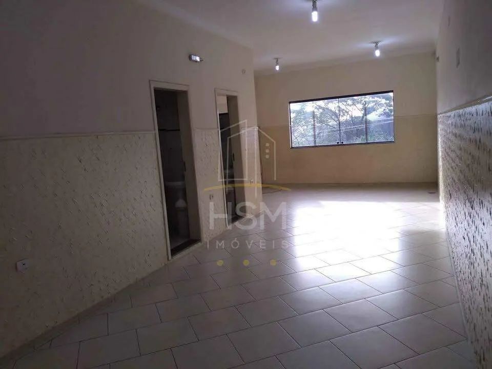 Sobrado com salão para locação comercial com 200 metros. - Foto 5