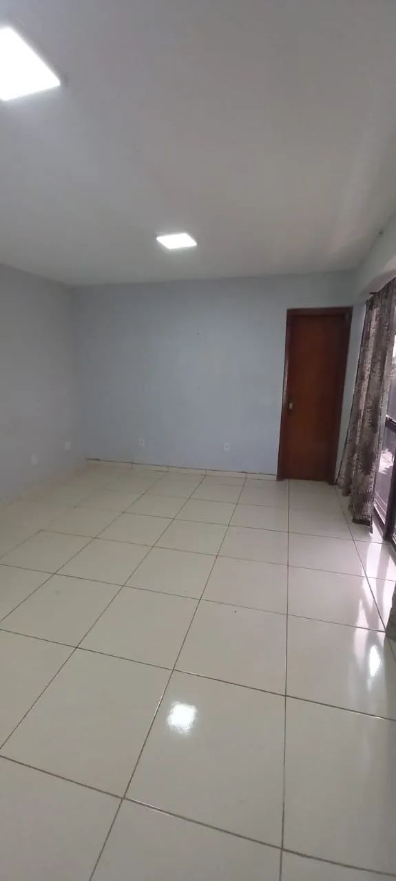 Aluguel Sala comercial - Ed. Monte Carlo - QNB 18 - 26 m² - Foto 5