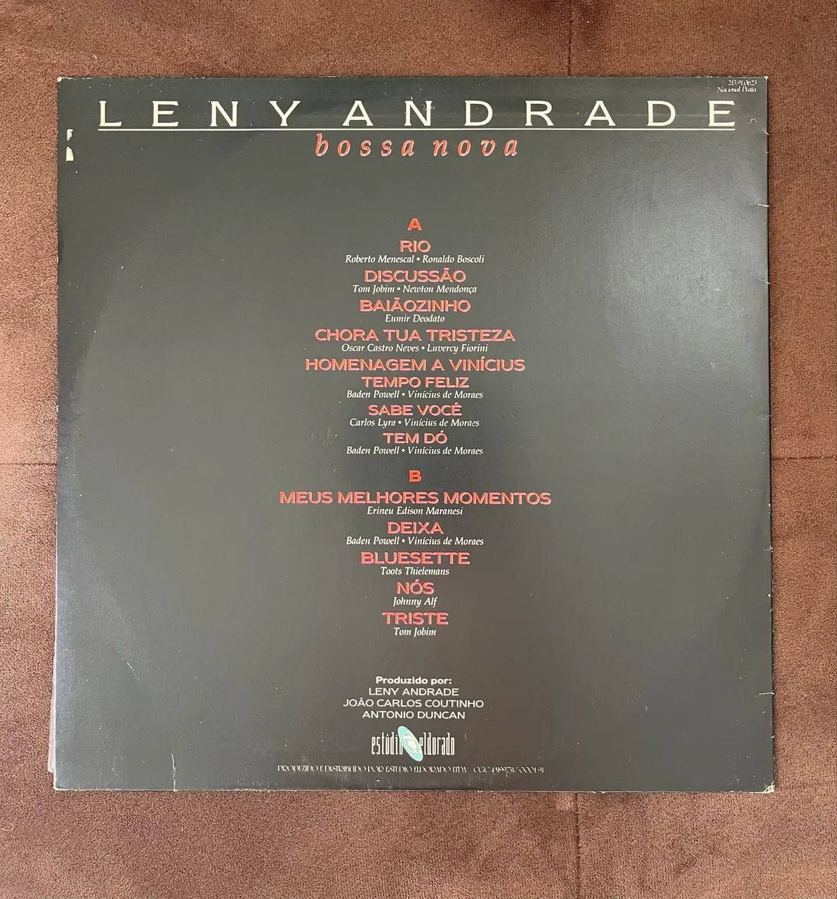 2 LP Leny Andrade (Luz Neon e Bossa Nova) - Foto 3