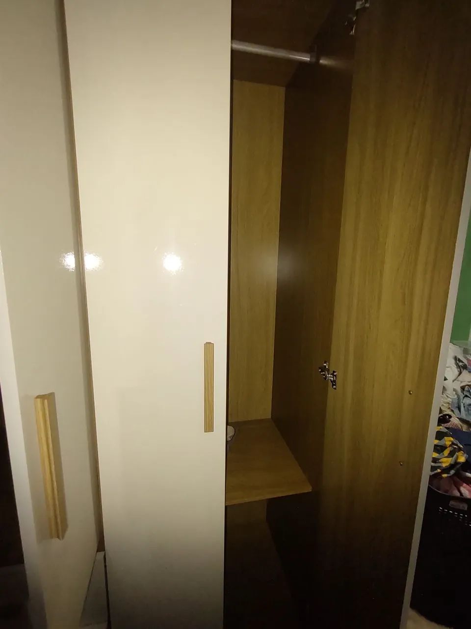 Guarda roupa usado e bem conservado  - Foto 4