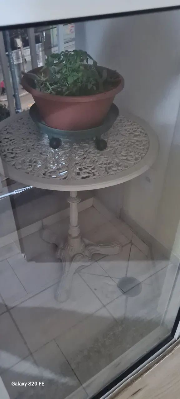 Mesa de jardim com 4 cadeiras - Foto 2