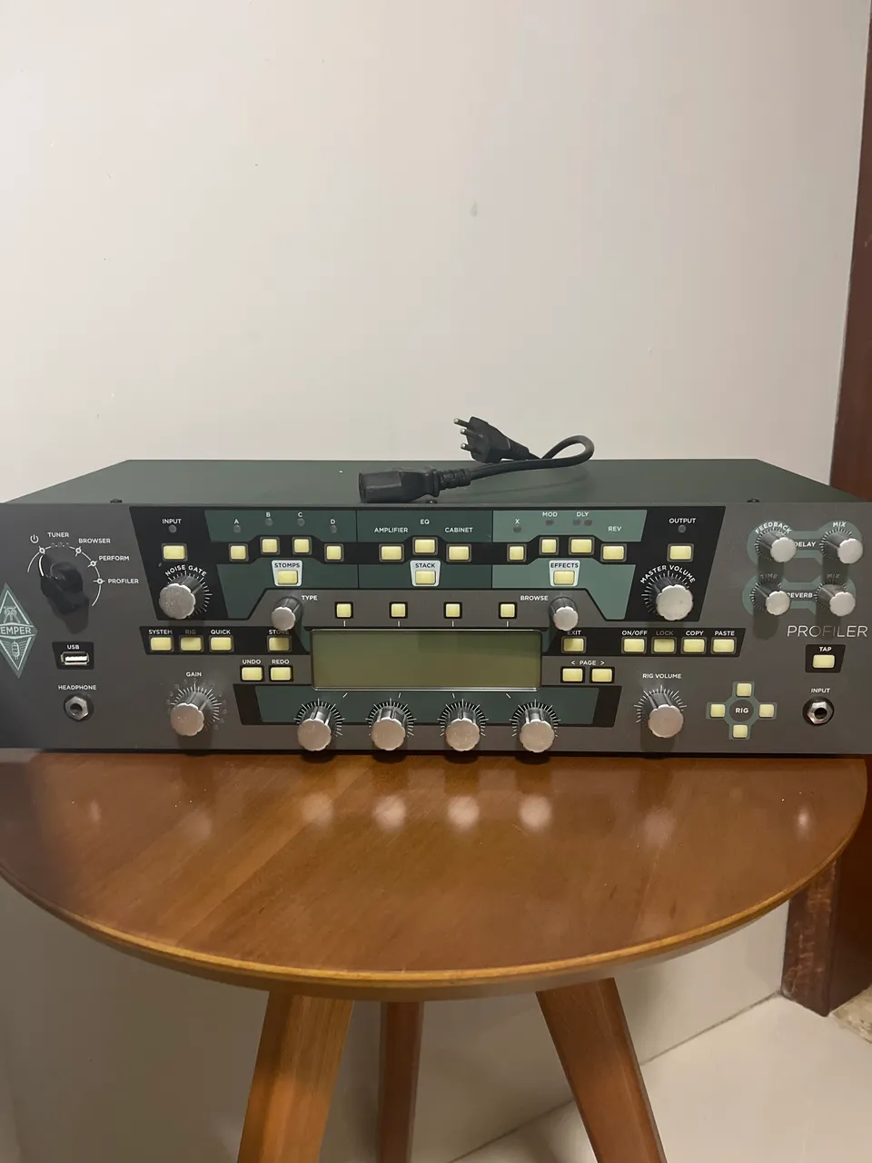 Fractal Audio Axe-Fx II - Instrumentos musicais - Kennedy, Sant